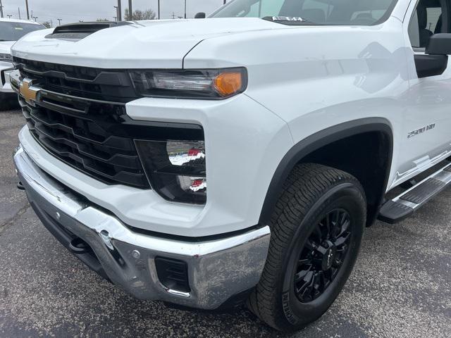 new 2025 Chevrolet Silverado 2500 car, priced at $53,120