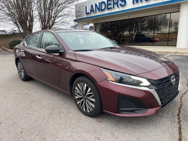 used 2024 Nissan Altima car, priced at $20,894