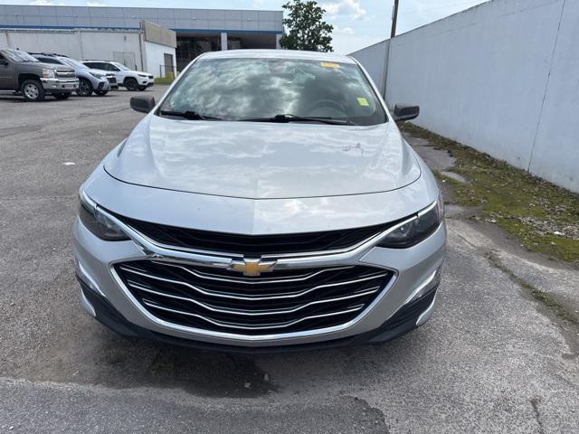 used 2019 Chevrolet Malibu car, priced at $15,491