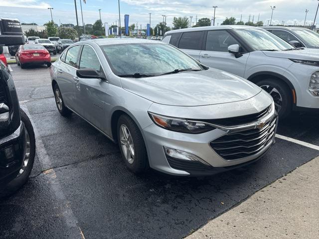 used 2019 Chevrolet Malibu car, priced at $15,491