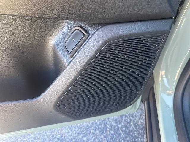 new 2026 Chevrolet Equinox car, priced at $33,329