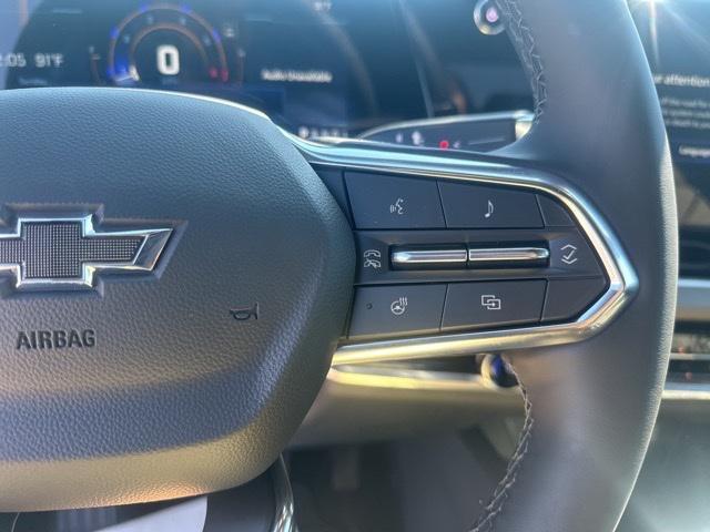 new 2026 Chevrolet Equinox car, priced at $33,329