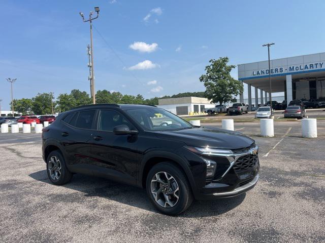 new 2025 Chevrolet Trax car, priced at $25,485