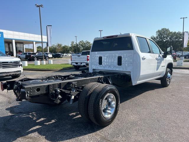 new 2025 Chevrolet Silverado 3500 car, priced at $53,935