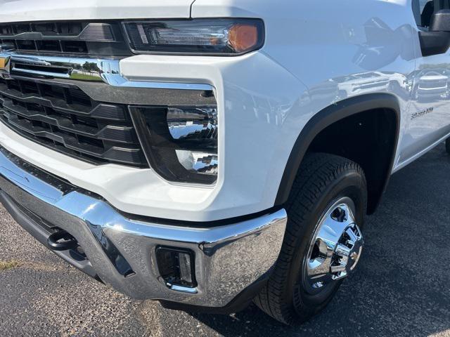 new 2025 Chevrolet Silverado 3500 car, priced at $53,935