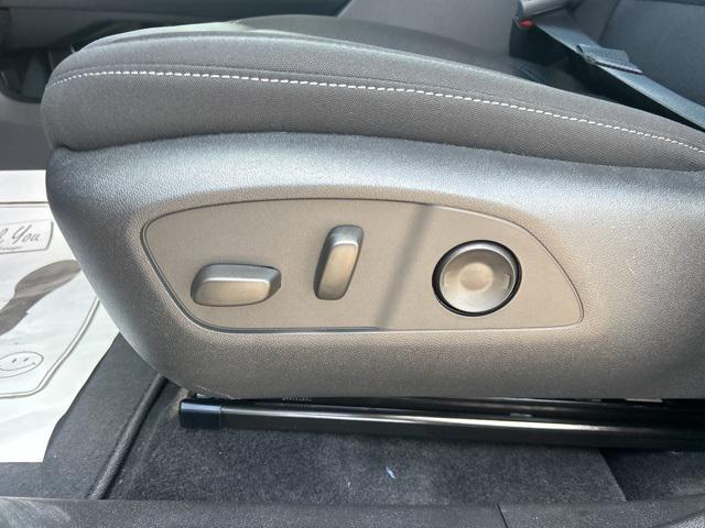 new 2026 Chevrolet Equinox EV car, priced at $34,134