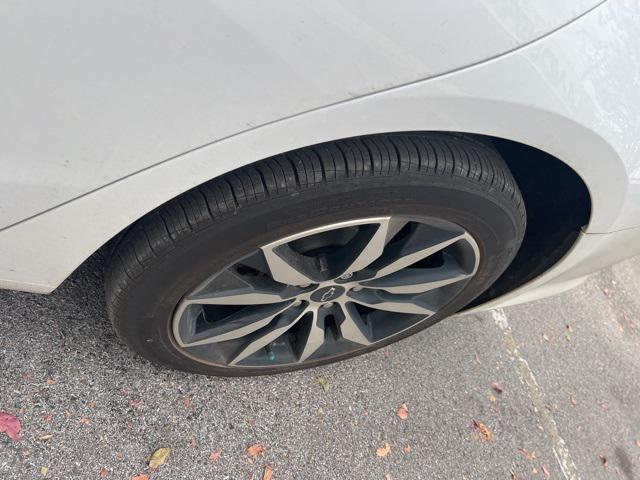 used 2020 Chevrolet Malibu car, priced at $16,891