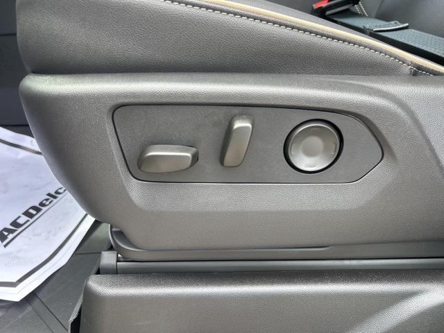 new 2025 Chevrolet Suburban car, priced at $86,519