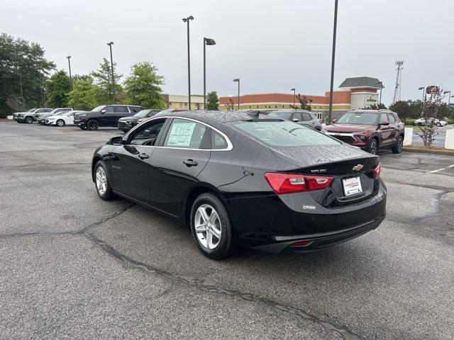 new 2024 Chevrolet Malibu car, priced at $22,945