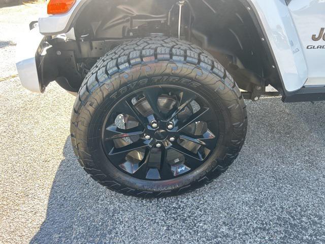 used 2022 Jeep Gladiator car, priced at $33,700