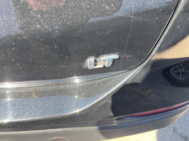 used 2023 Chevrolet Equinox car, priced at $21,000