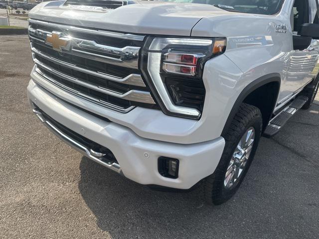 new 2025 Chevrolet Silverado 2500 car, priced at $82,635