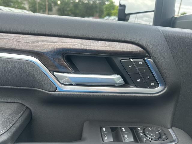 new 2025 Chevrolet Silverado 2500 car, priced at $57,850