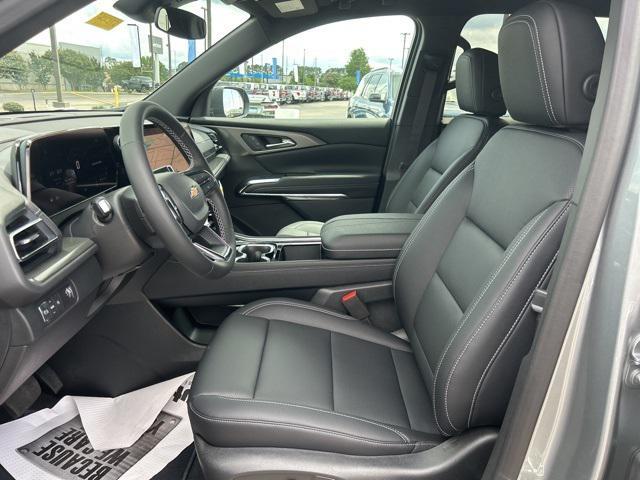 new 2025 Chevrolet Traverse car, priced at $43,739