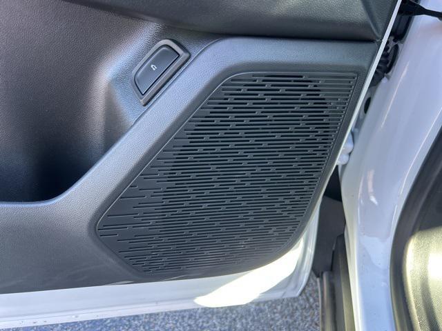 new 2026 Chevrolet Equinox car, priced at $31,609