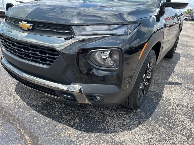 used 2023 Chevrolet TrailBlazer car, priced at $23,746