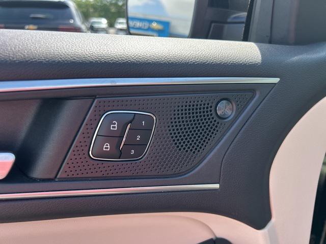 used 2024 Ford Edge car, priced at $30,499