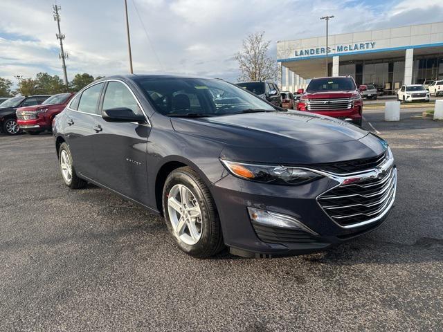 new 2025 Chevrolet Malibu car, priced at $25,690