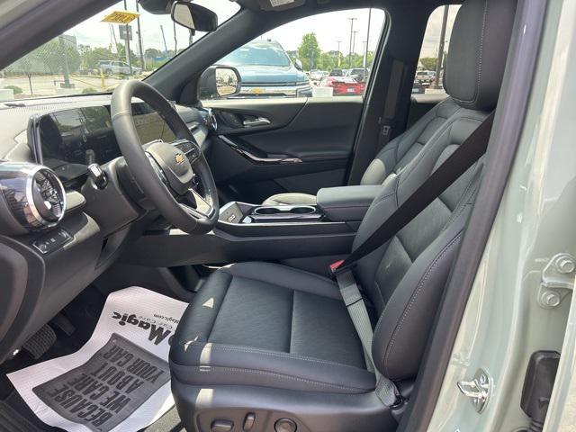 new 2025 Chevrolet Equinox car, priced at $30,939