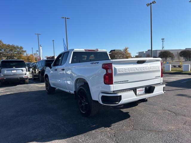 new 2025 Chevrolet Silverado 1500 car, priced at $40,165