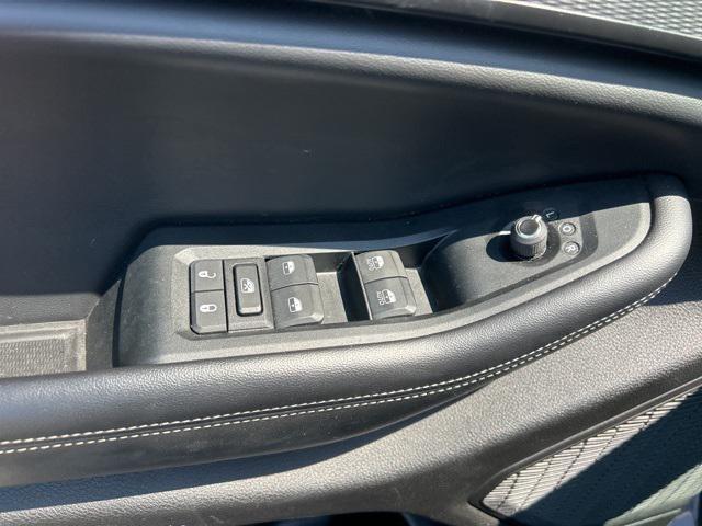used 2024 Jeep Grand Cherokee L car, priced at $28,403