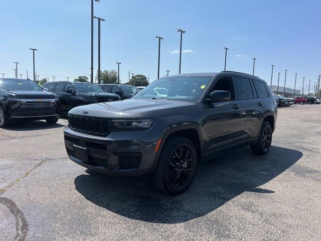 used 2024 Jeep Grand Cherokee L car, priced at $28,403