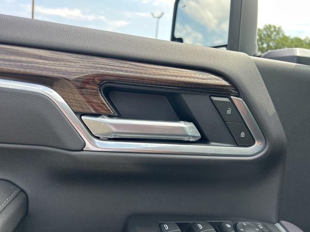 new 2025 Chevrolet Silverado 2500 car, priced at $60,595