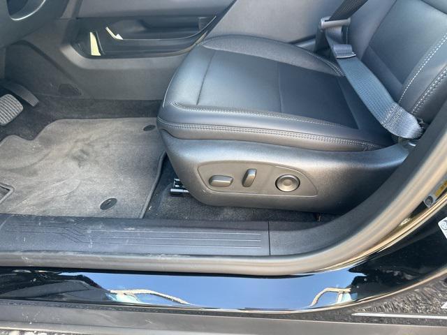 new 2025 Chevrolet Equinox EV car, priced at $39,389