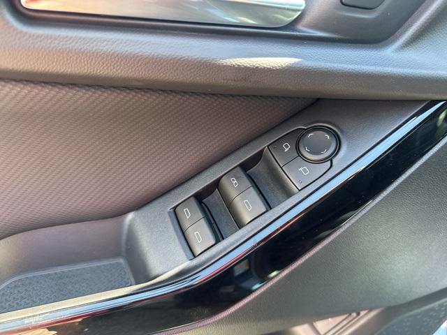 new 2026 Chevrolet Equinox car, priced at $31,130