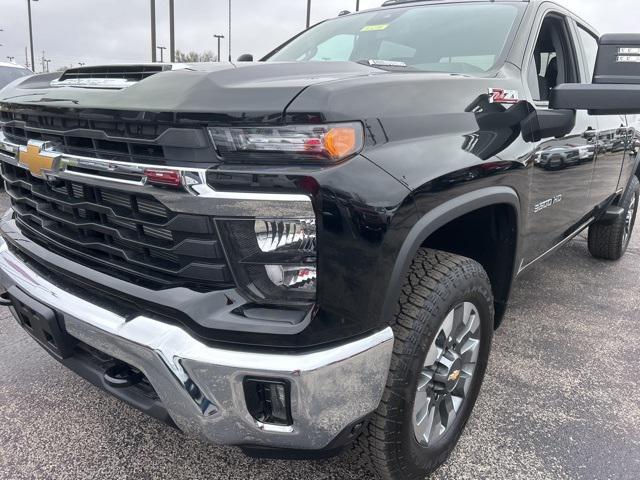 new 2024 Chevrolet Silverado 3500 car, priced at $65,515