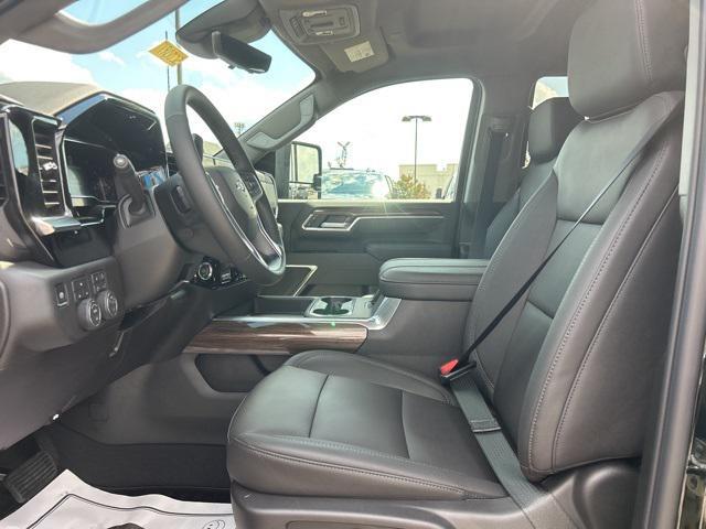new 2025 Chevrolet Silverado 2500 car, priced at $73,324