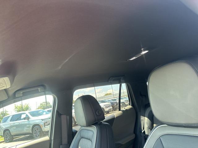 new 2026 Chevrolet Equinox car, priced at $29,990