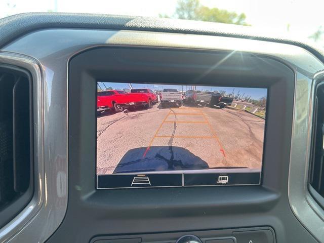 new 2025 Chevrolet Silverado 1500 car, priced at $33,255