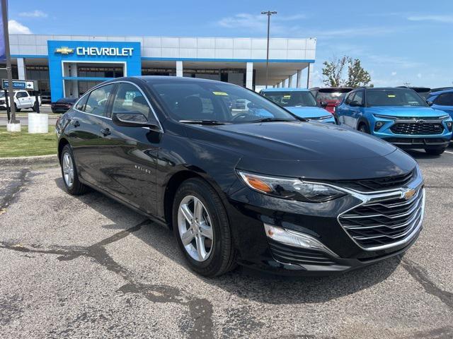 new 2025 Chevrolet Malibu car, priced at $23,245