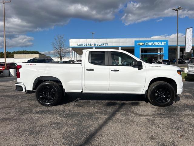 new 2025 Chevrolet Silverado 1500 car, priced at $46,165