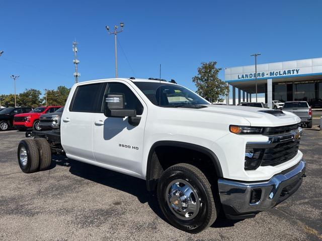 new 2025 Chevrolet Silverado 3500 car, priced at $53,280