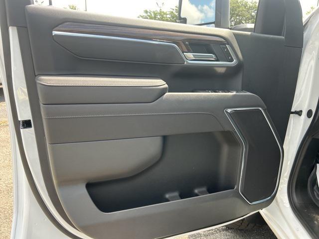 new 2025 Chevrolet Silverado 2500 car, priced at $57,090