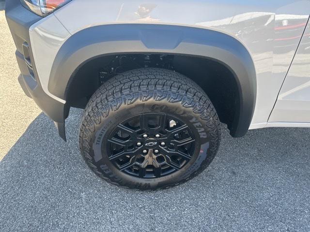 new 2026 Chevrolet Colorado car, priced at $43,969
