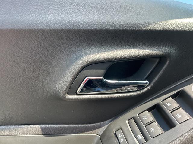 used 2021 Chevrolet Trax car, priced at $16,294