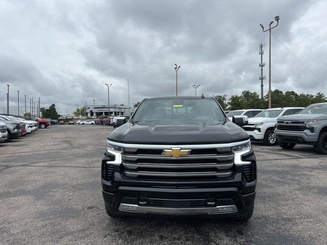 new 2025 Chevrolet Silverado 1500 car, priced at $70,500