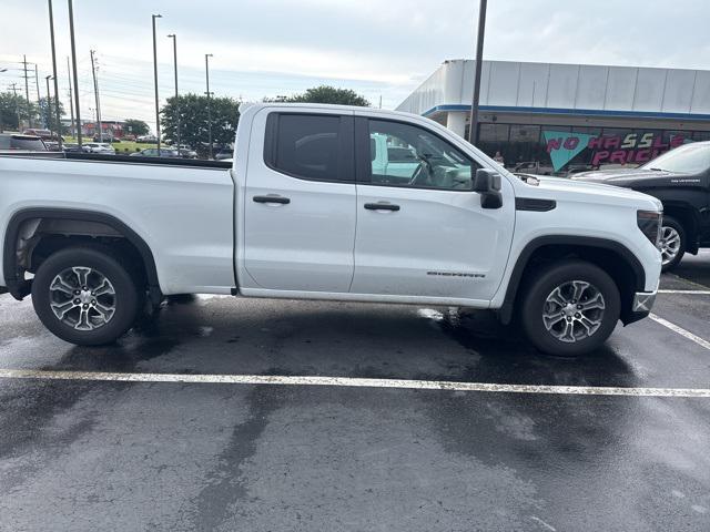 used 2023 GMC Sierra 1500 car, priced at $35,866