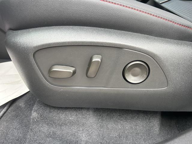 new 2026 Chevrolet Traverse car, priced at $50,598