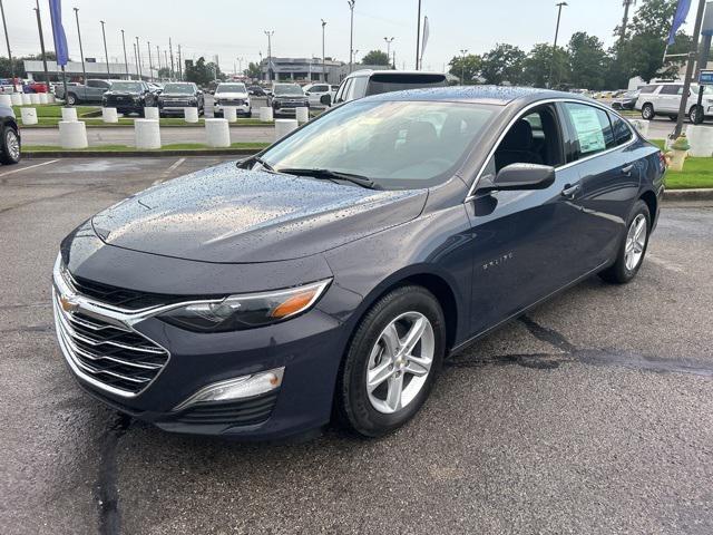 new 2025 Chevrolet Malibu car, priced at $23,245