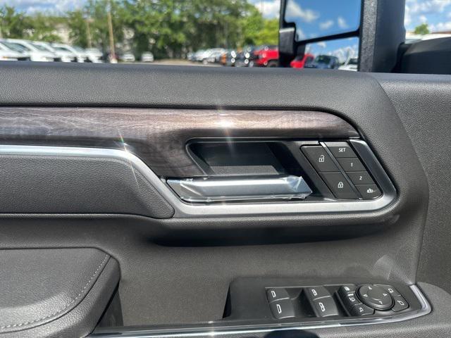 new 2025 Chevrolet Silverado 2500 car, priced at $63,159