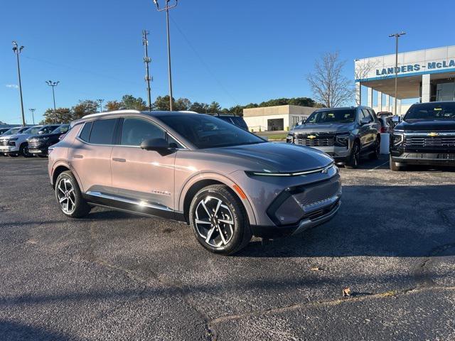 new 2025 Chevrolet Equinox car, priced at $39,545