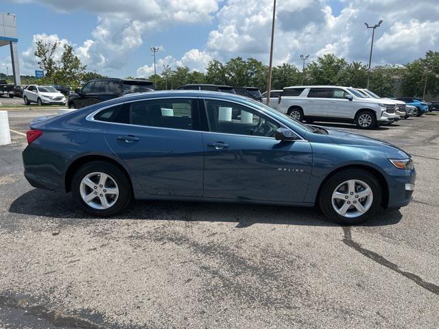 new 2025 Chevrolet Malibu car, priced at $23,245