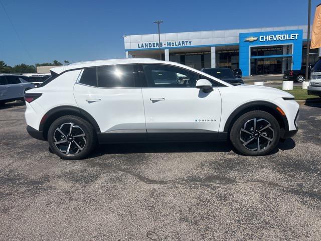 new 2026 Chevrolet Equinox EV car, priced at $37,934