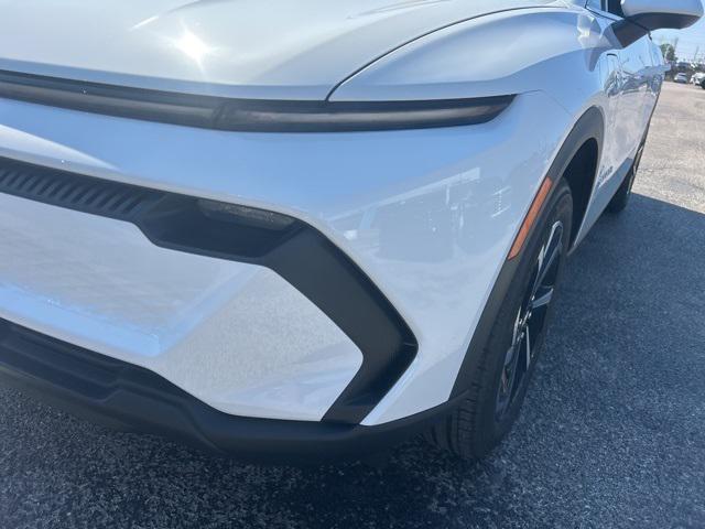 new 2026 Chevrolet Equinox EV car, priced at $37,934