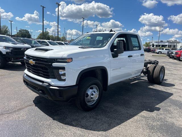 new 2025 Chevrolet Silverado 3500 car, priced at $47,240