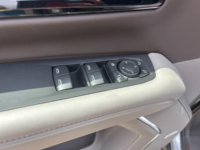 new 2025 Chevrolet Suburban car, priced at $77,920